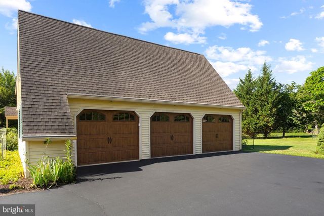 435 BELLA CIR, Doylestown, PA 18901