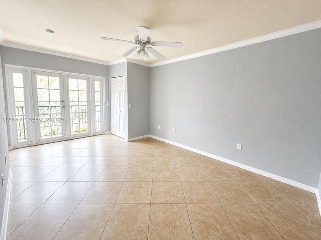 1000 Palm Trail 10, Delray Beach, FL 33483