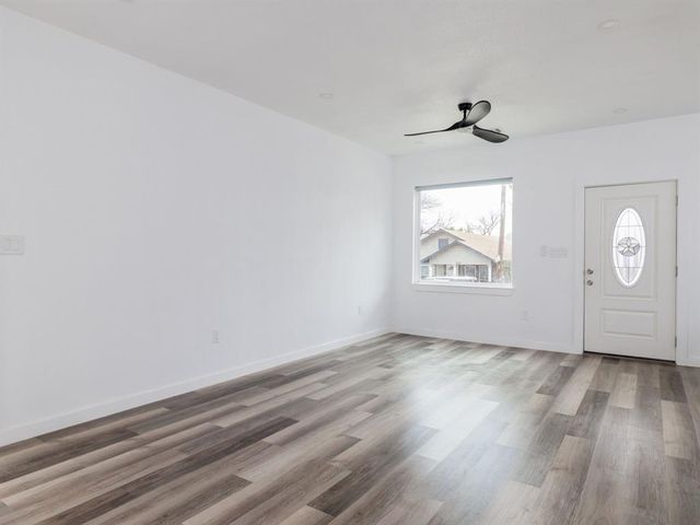 2308 Santa Maria ST, Austin, TX 78702