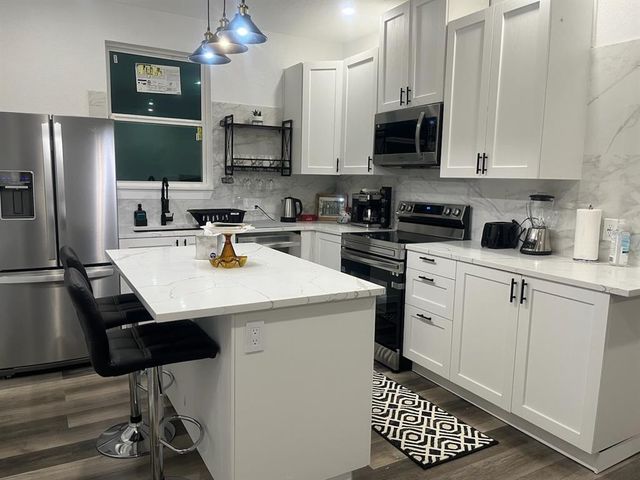 2308 Santa Maria ST, Austin, TX 78702
