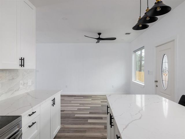 2308 Santa Maria ST, Austin, TX 78702