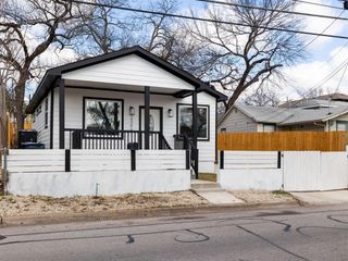 2308 Santa Maria ST, Austin, TX 78702