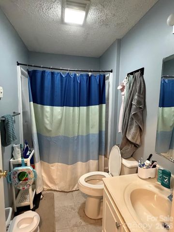 2479 Barnhardt Avenue NW, Concord, NC 28027