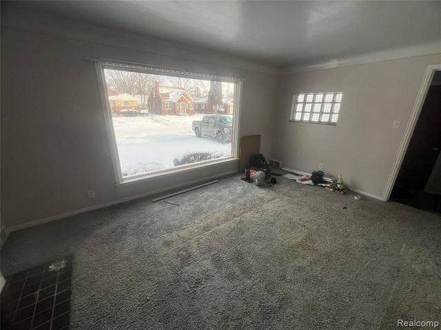 19481 Ardmore Street, Detroit, MI 48235