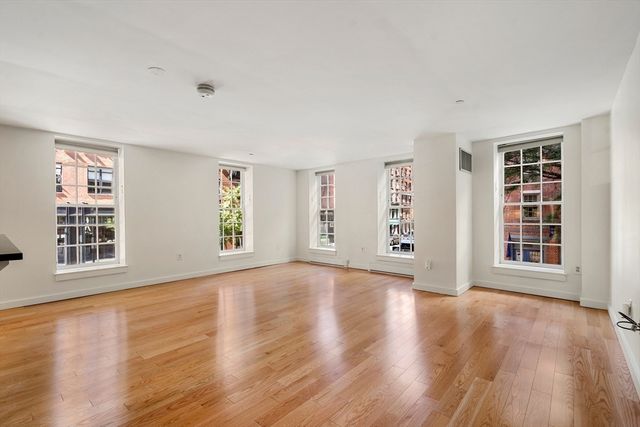 80 Broad Street 201, Boston, MA 02110