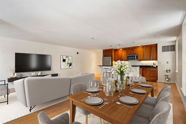 80 Broad Street 201, Boston, MA 02110