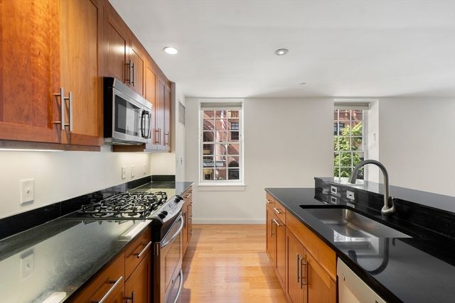 80 Broad Street 201, Boston, MA 02110