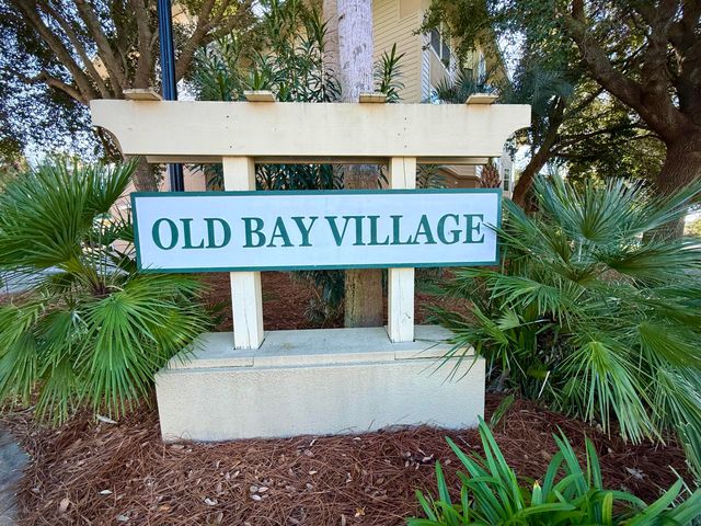 295 Mattie M Kelly Boulevard, Destin, FL 32541