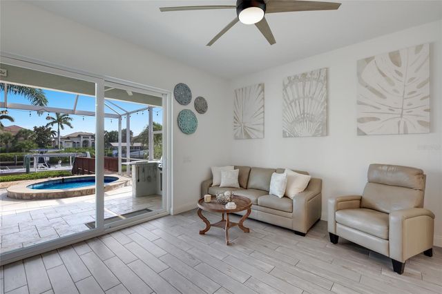 3707 5TH AVENUE NE, Bradenton, FL 34208