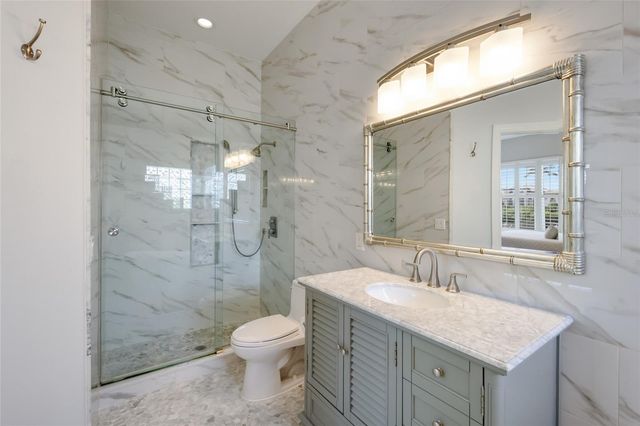 3707 5TH AVENUE NE, Bradenton, FL 34208
