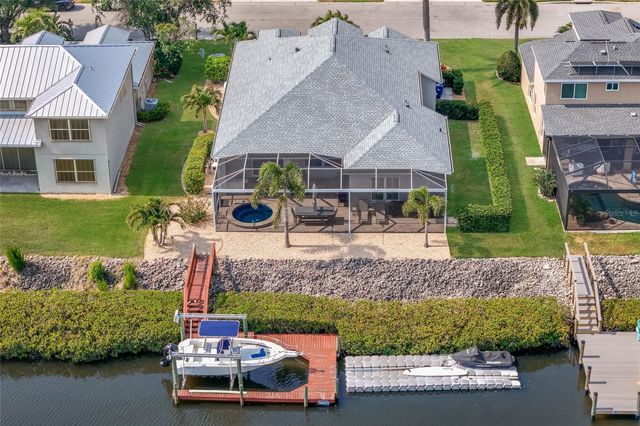 3707 5TH AVENUE NE, Bradenton, FL 34208