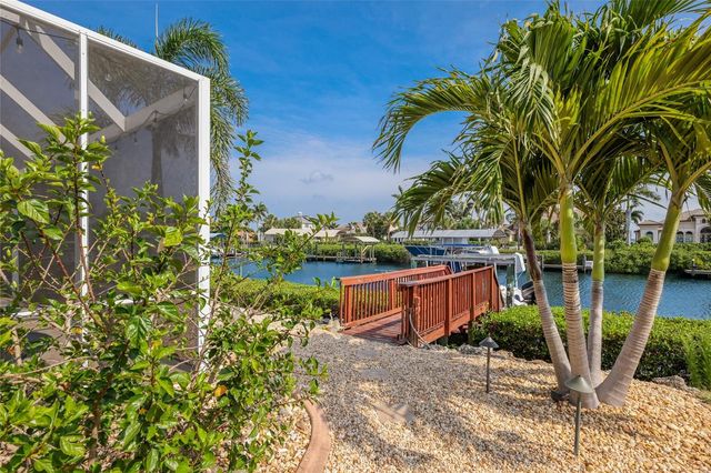 3707 5TH AVENUE NE, Bradenton, FL 34208