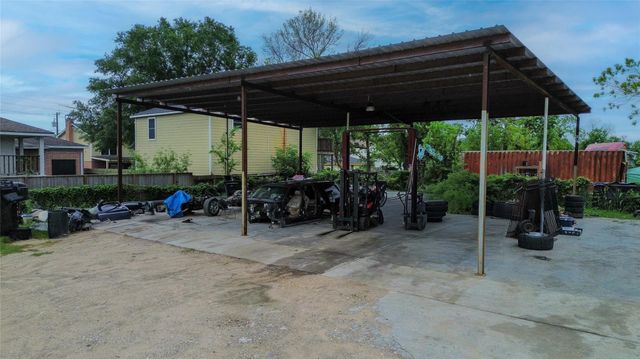 2940 Sadler Street, Houston, TX 77093