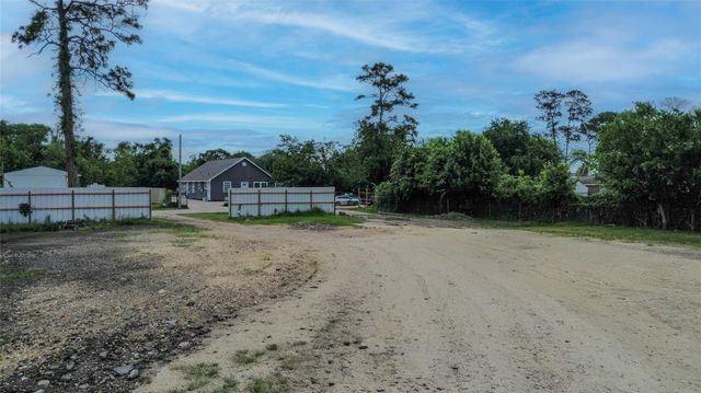2940 Sadler Street, Houston, TX 77093