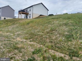 LOT #10 BARCLAY DR, Red Lion, PA 17356