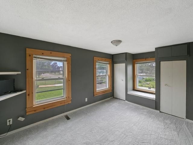 381 Elm Street S, Prescott, WI 54021