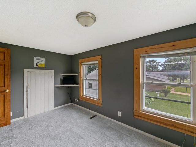 381 Elm Street S, Prescott, WI 54021