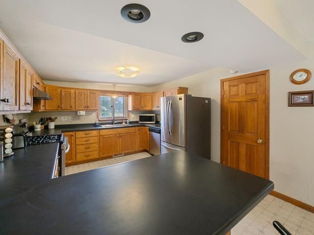 381 Elm Street S, Prescott, WI 54021