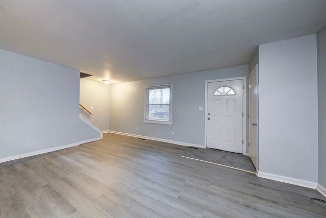 260 W Unadilla Street, Pinckney, MI 48169