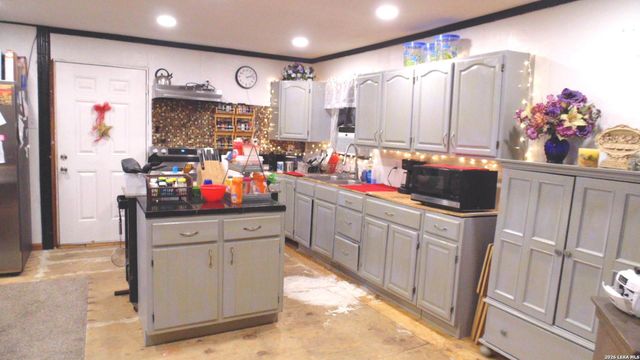 722 Marbauch, San Antonio, TX 78237