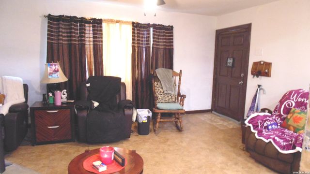 722 Marbauch, San Antonio, TX 78237