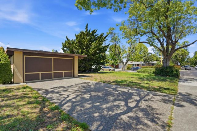 3868 Louis Road, Palo Alto, CA 94303