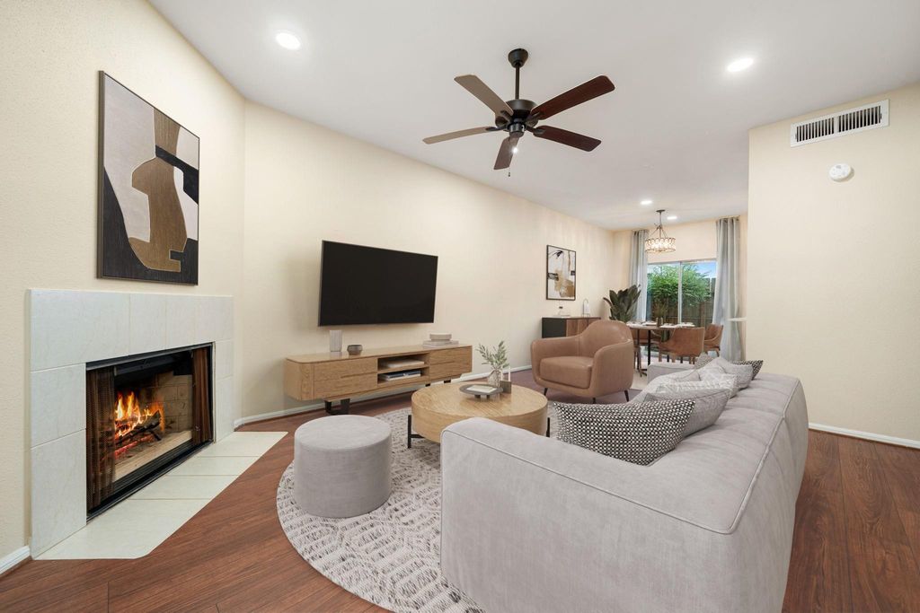 7575 Cambridge Street 1604, Houston, TX 77054