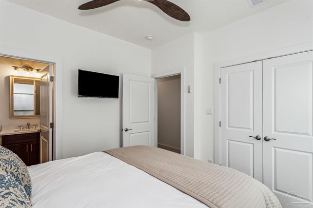 212 Clipper Dr, Pensacola, FL 32507