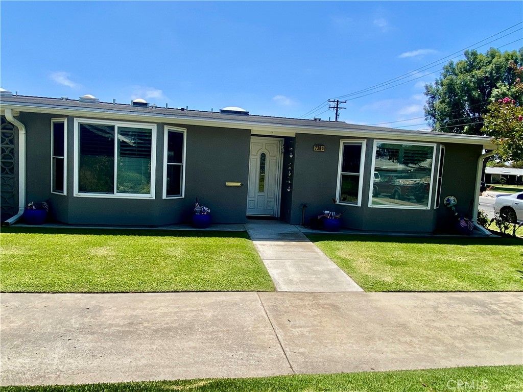 13160 St. Andrews Dr., M10-239G, Seal Beach, CA 90740