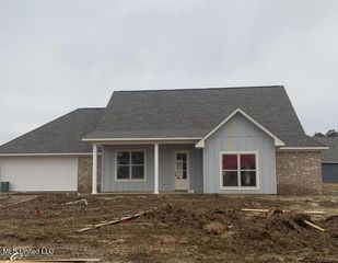 107 Trace Pointe Place, Clinton, MS 39056