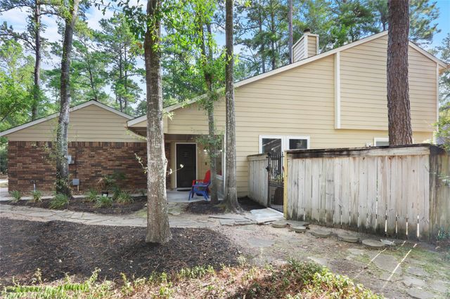 15 Abbey Brook Place, The Woodlands, TX 77381