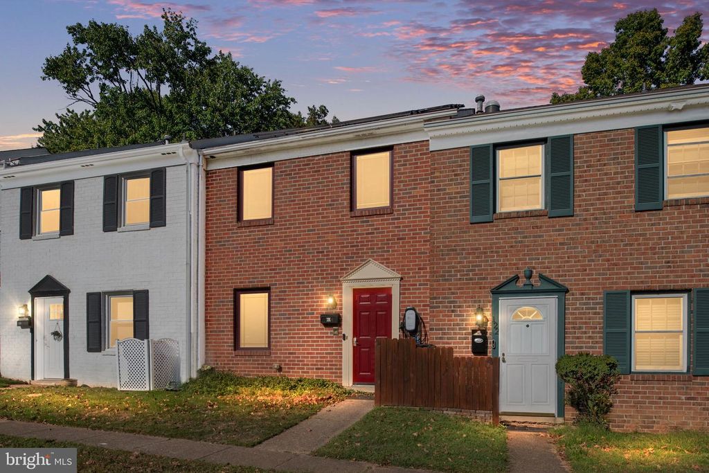 124 JANNEY CT, Fredericksburg, VA 22408