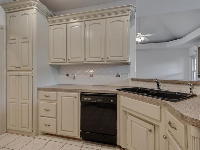 1509 Willow Road, Blanchard, OK 73010