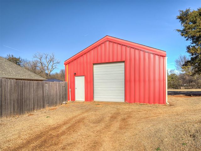 1509 Willow Road, Blanchard, OK 73010