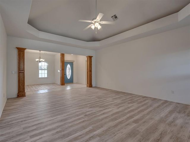 1509 Willow Road, Blanchard, OK 73010