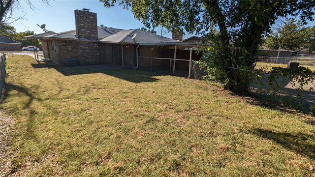 1434 Deborah Avenue, Desoto, TX 75115