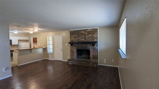 1434 Deborah Avenue, Desoto, TX 75115