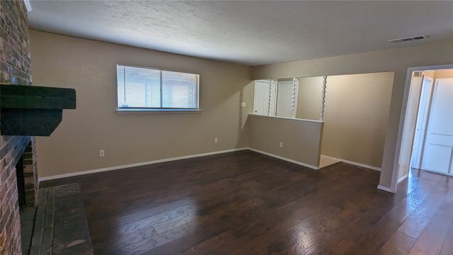 1434 Deborah Avenue, Desoto, TX 75115