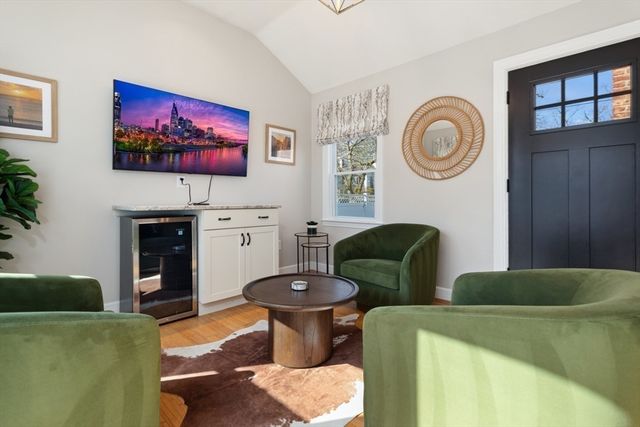 14 Harding Road, Wakefield, MA 01880