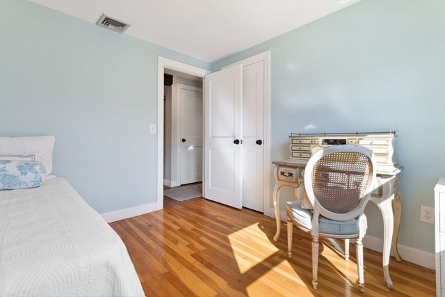 14 Harding Road, Wakefield, MA 01880