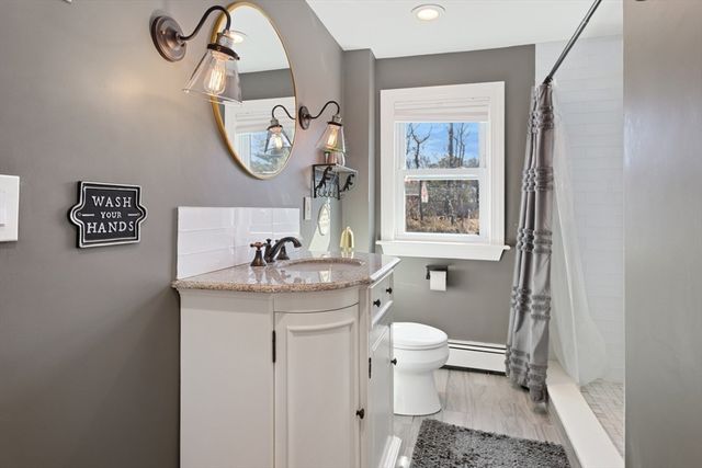 14 Harding Road, Wakefield, MA 01880