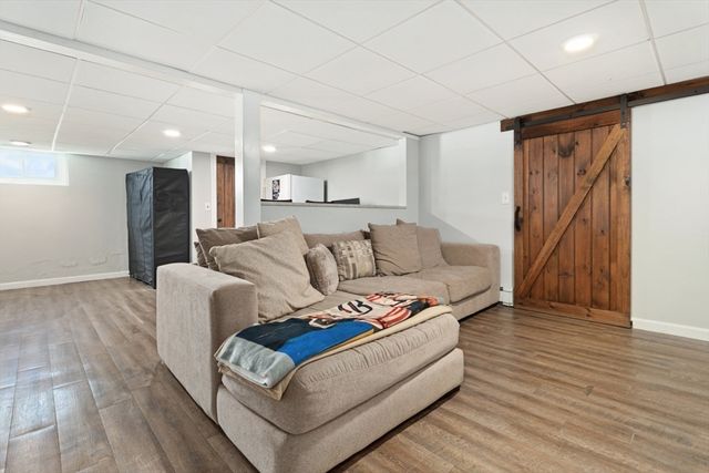 14 Harding Road, Wakefield, MA 01880