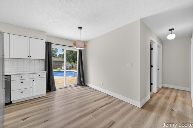 2391 Macarthur Road, Muskegon, MI 49442