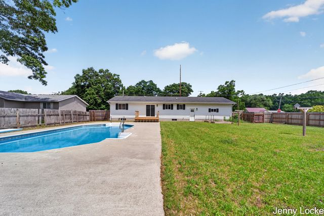 2391 Macarthur Road, Muskegon, MI 49442