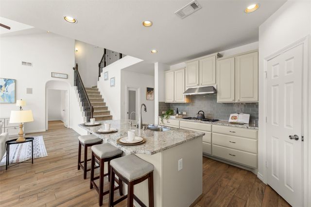 4534 Montcliff Bend Lane, Sugar Land, TX 77479