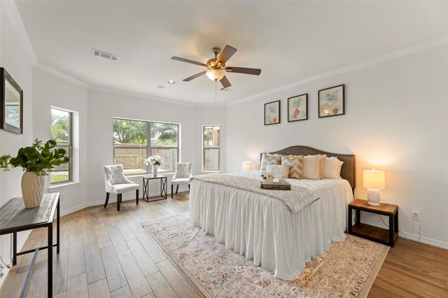 4534 Montcliff Bend Lane, Sugar Land, TX 77479