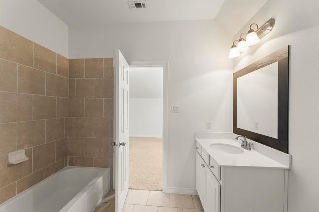 4534 Montcliff Bend Lane, Sugar Land, TX 77479