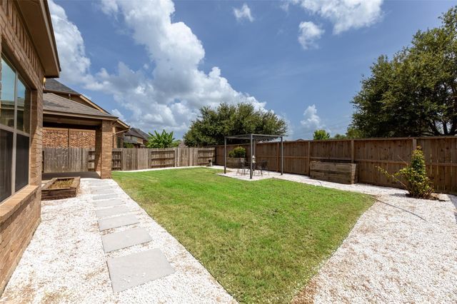 4534 Montcliff Bend Lane, Sugar Land, TX 77479