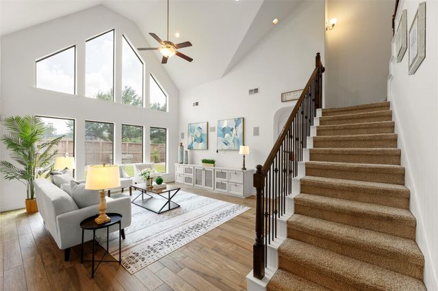 4534 Montcliff Bend Lane, Sugar Land, TX 77479