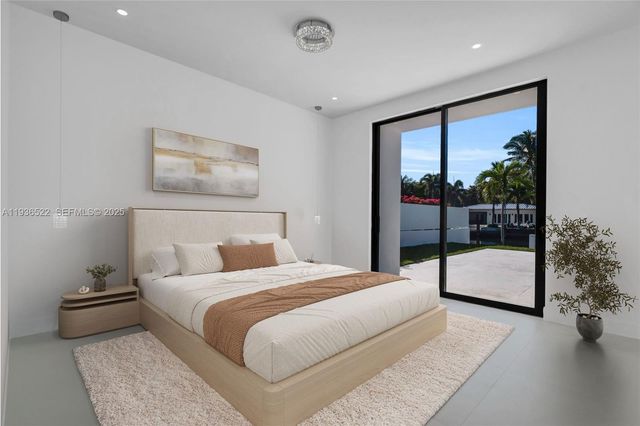 13200 N Bayshore Dr, North Miami, FL 33181